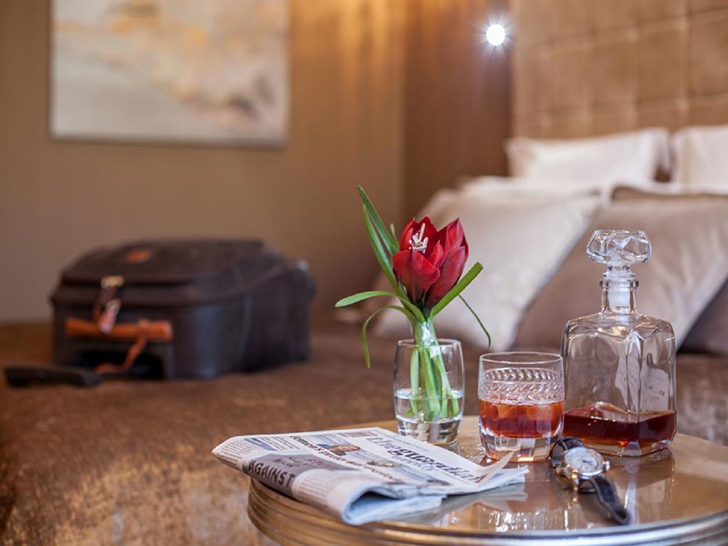 Soleil Boutique H Bed & Breakfast โซพอต ภายนอก รูปภาพ