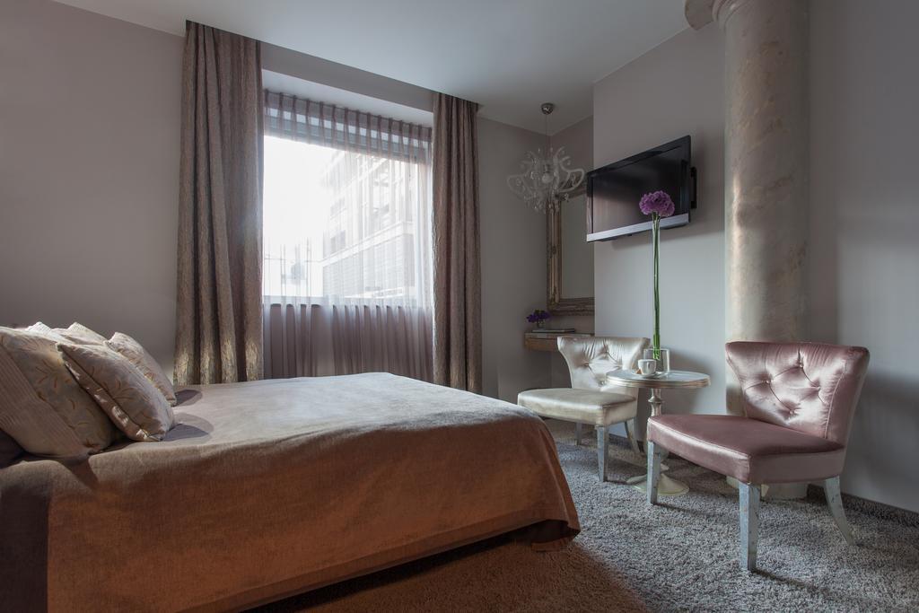 Soleil Boutique H Bed & Breakfast โซพอต ภายนอก รูปภาพ